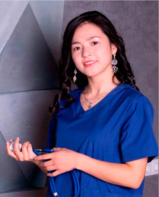 Ainura Uspanova photo